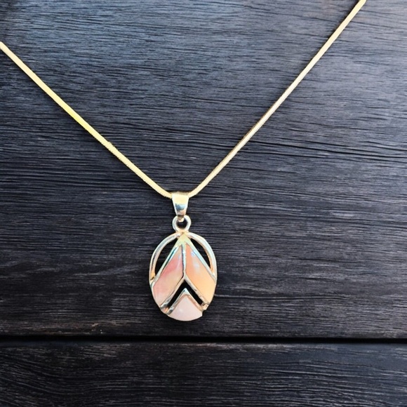 Pink Opal Rose Gold Over Sterling Silver Pendant & 18KGP Chain - Picture 2 of 8